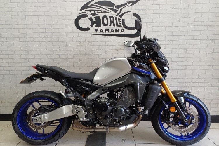 YAMAHA MT-09 SP