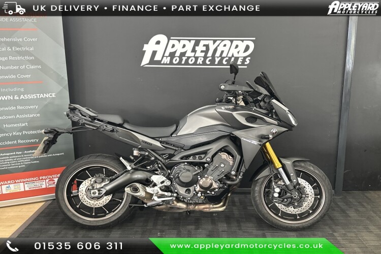 YAMAHA MT 09 TRACER