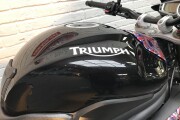 TRIUMPH SPEED TRIPLE 1050