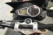 TRIUMPH SPEED TRIPLE 1050