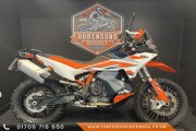 KTM 890 ADVENTURE