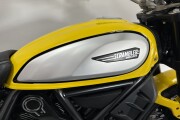 DUCATI SCRAMBLER 800