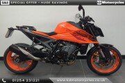 KTM 990 DUKE