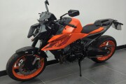 KTM 990 DUKE