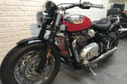 TRIUMPH SPEEDMASTER 1200