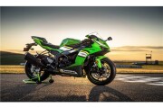 KAWASAKI ZX-6R