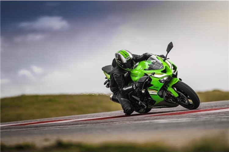 KAWASAKI ZX-6R for sale
