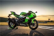 KAWASAKI ZX-6R