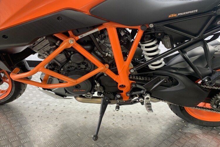 KTM 1290 SUPER DUKE GT