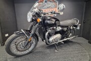 TRIUMPH BONNEVILLE T120