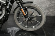 HARLEY DAVIDSON XL 883 N IRON 18