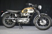 TRIUMPH BONNEVILLE T100