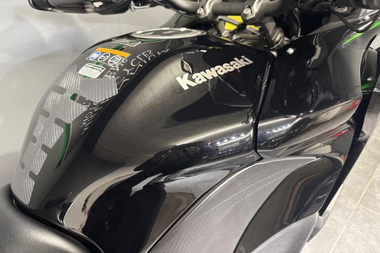 KAWASAKI VERSYS 1000