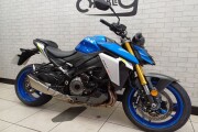 SUZUKI GSX-S1000