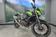 KAWASAKI Z400