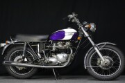 TRIUMPH BONNEVILLE T140