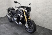 BMW R 1250 R SE TRIPLE BLACK