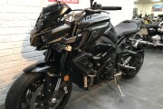 YAMAHA MT-10