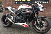 TRIUMPH SPEED TRIPLE 1050