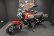 DUCATI SCRAMBLER 800