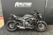 TRIUMPH STREET TRIPLE 765