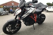 KTM 1290 SUPER DUKE R