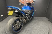 SUZUKI GSX-S1000F