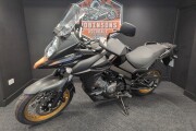 SUZUKI V-STROM 650