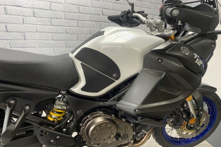 YAMAHA XT1200 SUPER TENERE