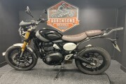 TRIUMPH SCRAMBER 400 X