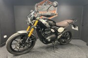 TRIUMPH SCRAMBER 400 X