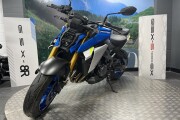 SUZUKI GSX-S1000