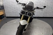 TRIUMPH STREET TRIPLE 675