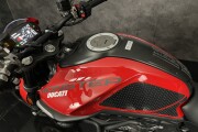 DUCATI MONSTER 937