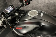 DUCATI MONSTER 937