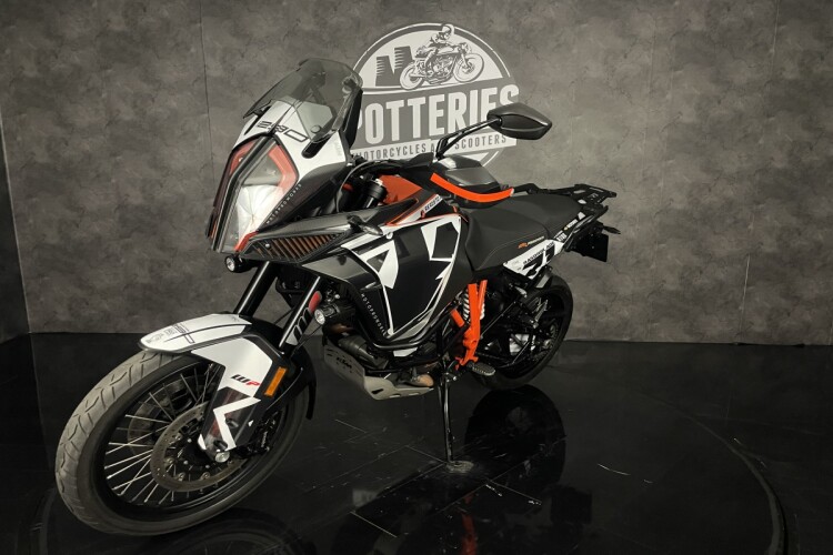 KTM 1290 SUPER ADVENTURE