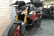 BMW G310R