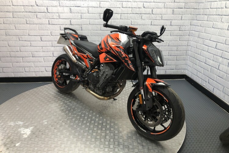 KTM 790 DUKE