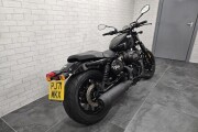 HYOSUNG AQUILA GV 125 BOBBER