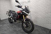 TRIUMPH TIGER 900