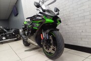 KAWASAKI NINJA ZX-10R