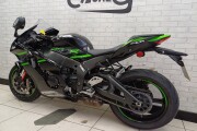 KAWASAKI NINJA ZX-10R