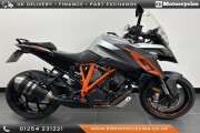 KTM 1290 SUPER DUKE GT