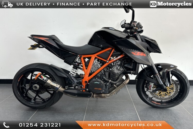 KTM 1290 SUPER DUKE R