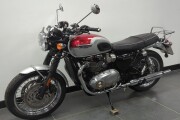 TRIUMPH BONNEVILLE T120