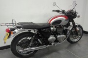 TRIUMPH BONNEVILLE T120