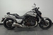 YAMAHA V-MAX