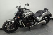 YAMAHA V-MAX