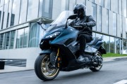 YAMAHA TMAX