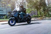 YAMAHA X-MAX